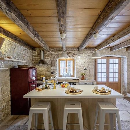 Una In Kranjcici - Haus Fuer 5-6 Personen Svetvincenat Ngoại thất bức ảnh
