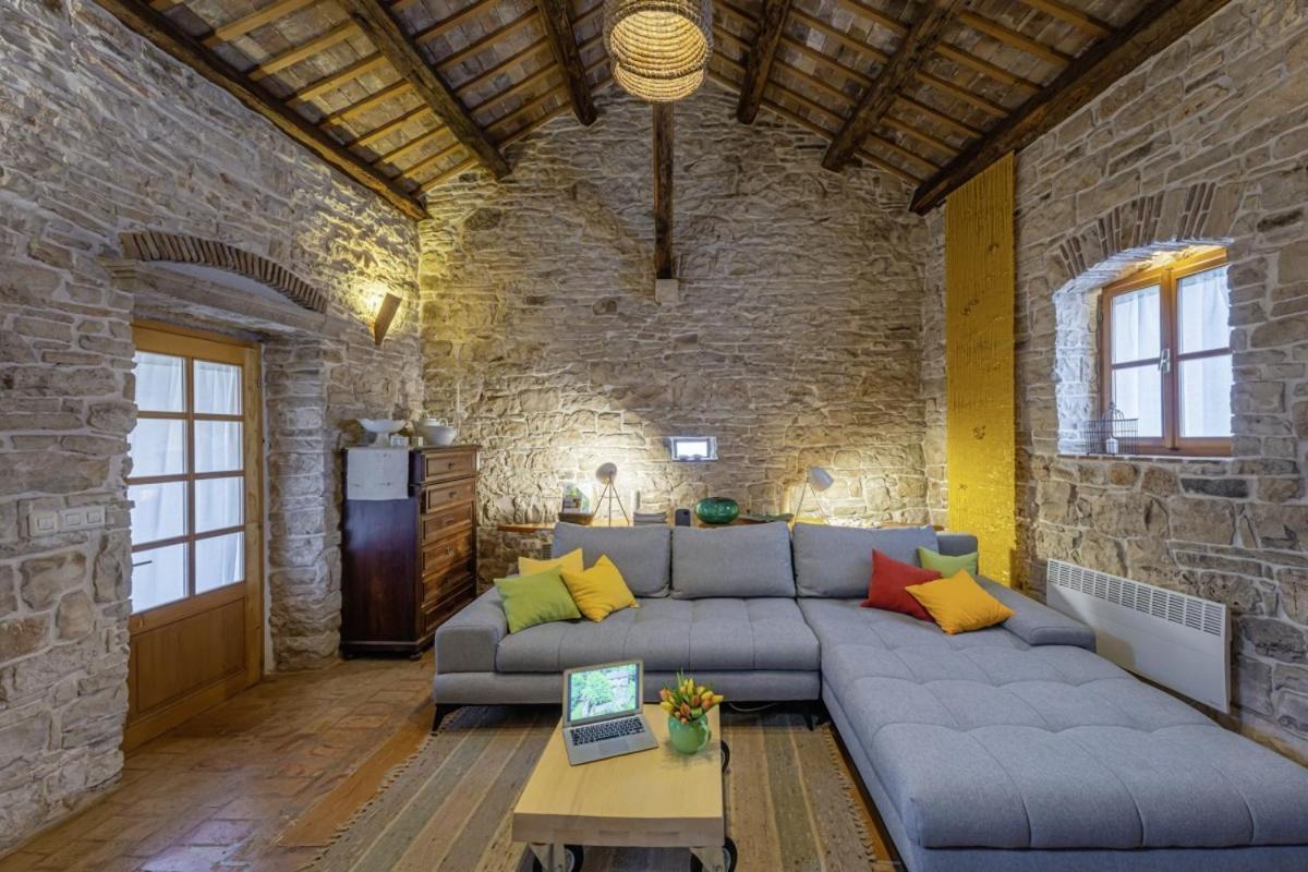 Una In Kranjcici - Haus Fuer 5-6 Personen Svetvincenat Ngoại thất bức ảnh